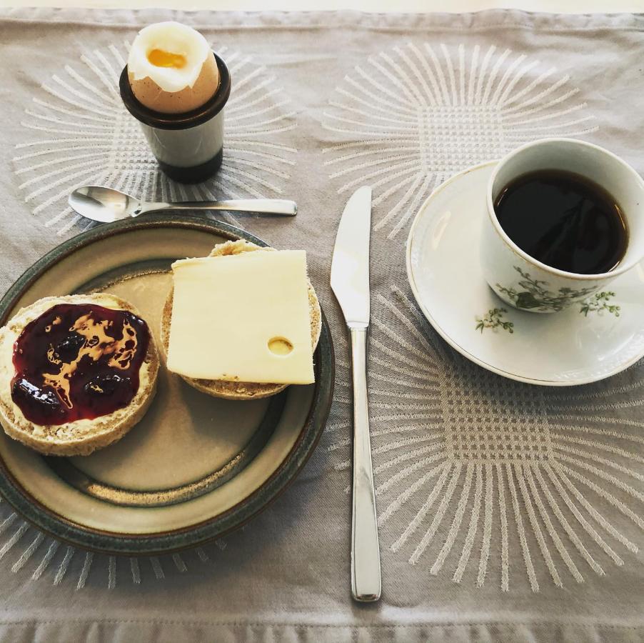 Garden Pa Bakken Bed & Breakfast Holme-Olstrup Ngoại thất bức ảnh